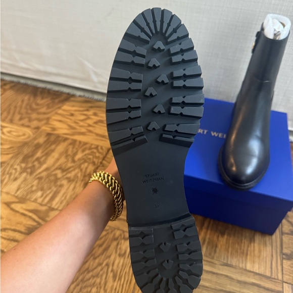 NEW UNWORN Stuart Weitzman Size 12 boots - Picture 4 of 5